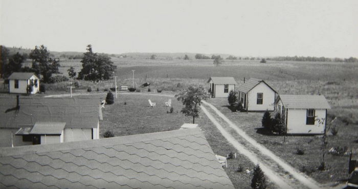 Lore Mac Cabins - Historical Photo Henry Ford Museum (newer photo)